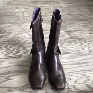 True Religion boots size 8B